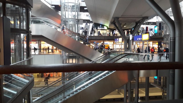 Berlino stazione interno